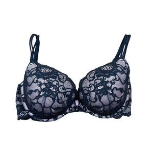 Victoria’s Secret very sexy push up black lace bra